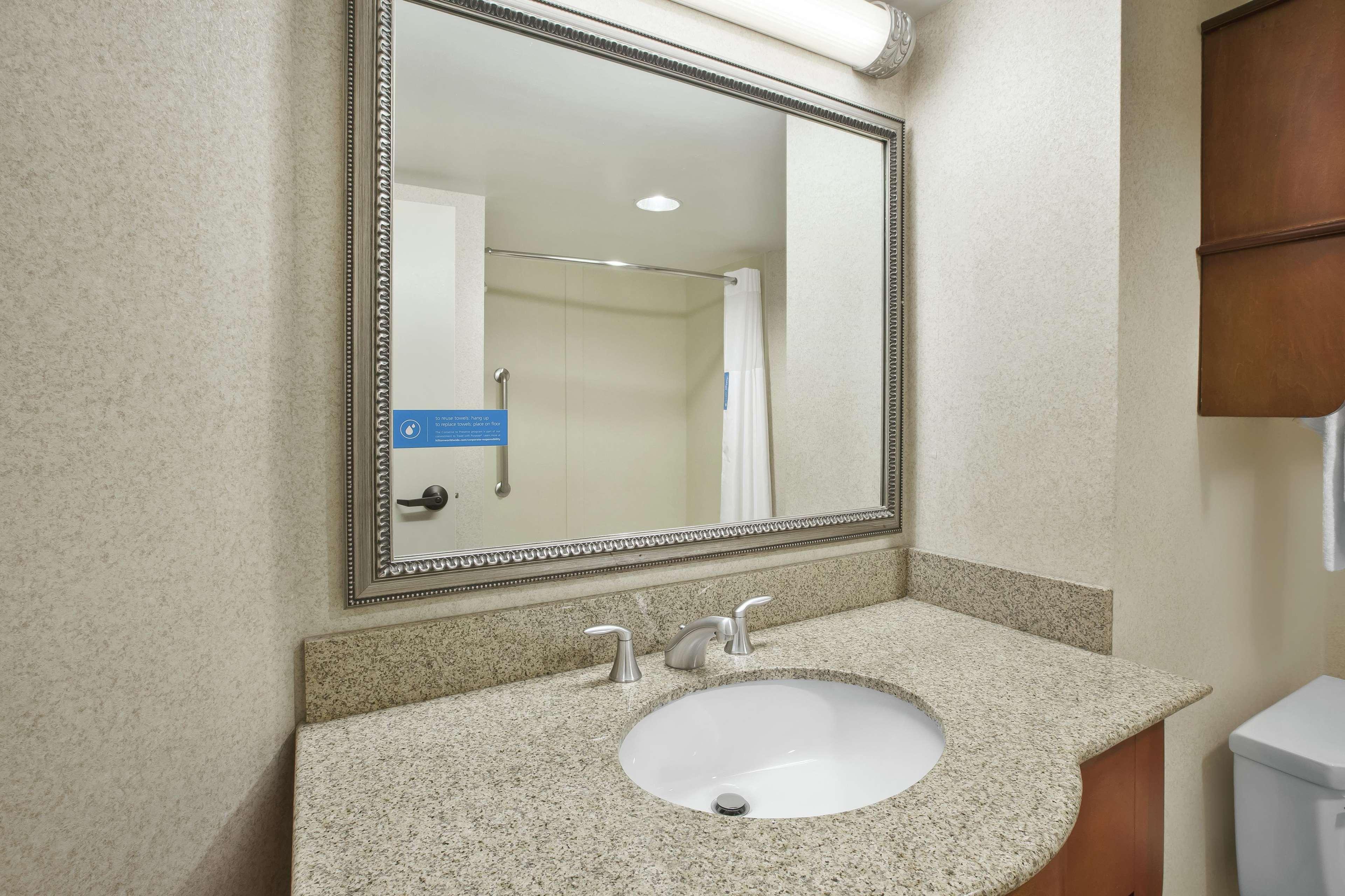 Hampton Inn Richmond-West Innsbrook Broad Meadows Extérieur photo