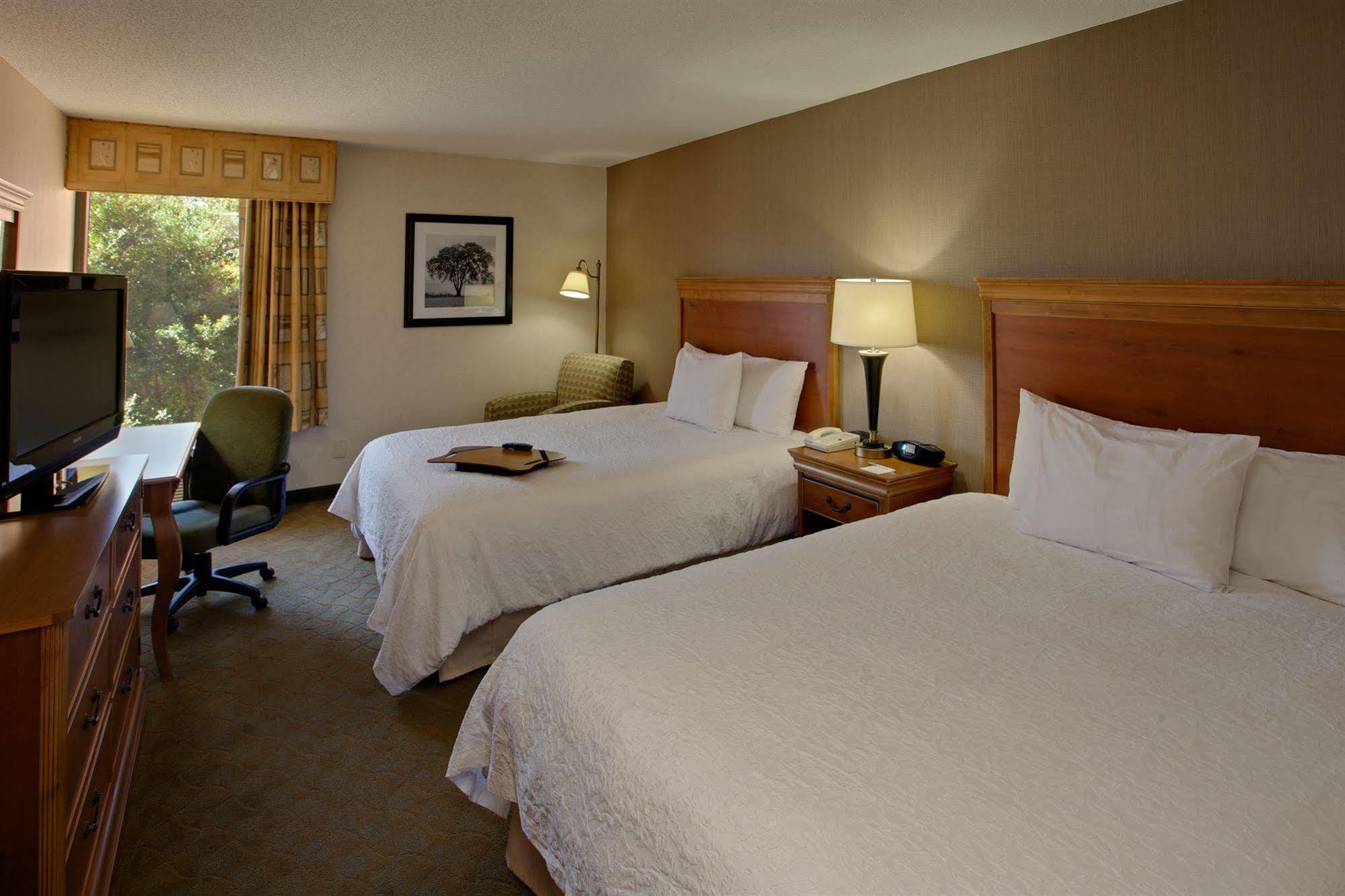 Hampton Inn Richmond-West Innsbrook Broad Meadows Extérieur photo